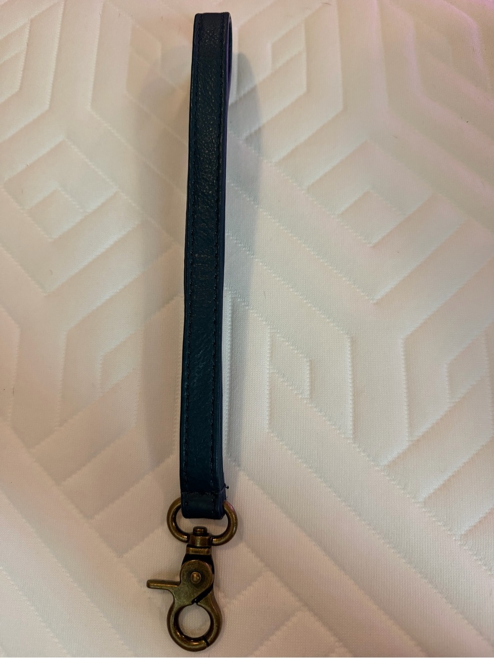Wanderers Travel Co Azzura Leather Wristlet Strap Brand New